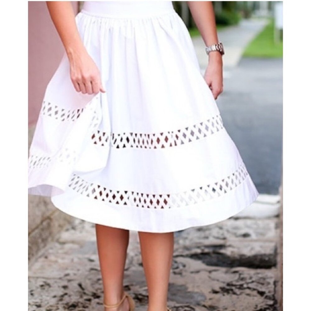 Alice + Olivia "Morina" White Cotton Full A-Line Skirt With Lattice Trim Sz 8